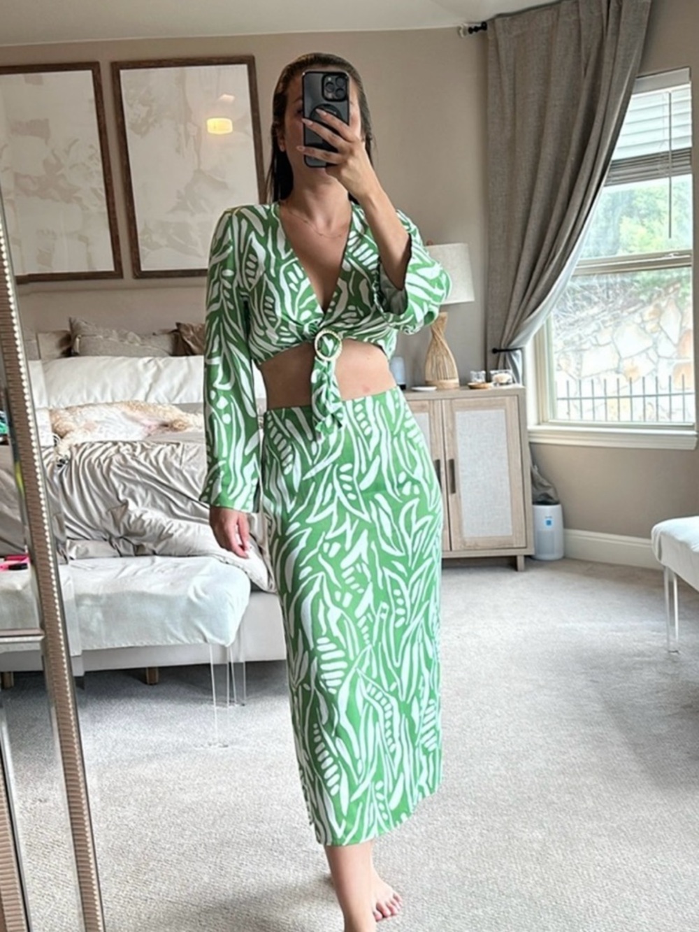 2 pcs set Green & White Patterned Midi Skirt and top